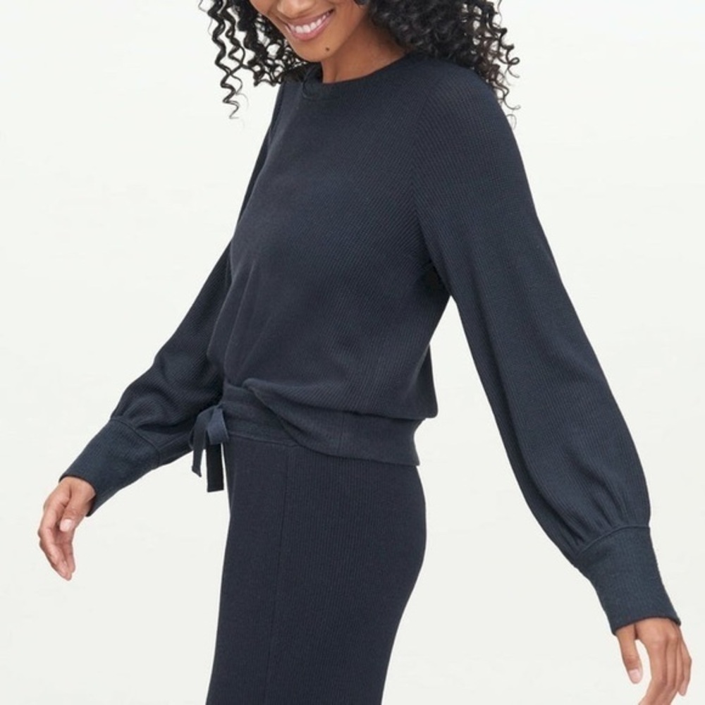 Splendid Woman’s Alpine Navy Blue Cozy Sweater Long Sleeve